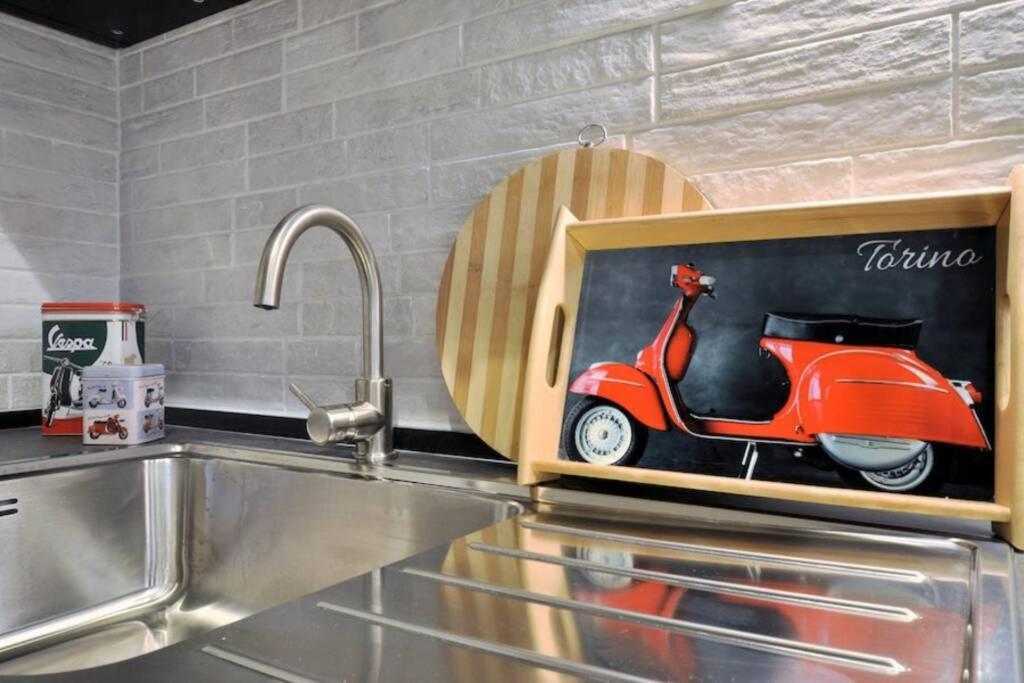 Special 10 - Comfort And Style In The Heart Of Historic Turin Center Eksteriør bilde
